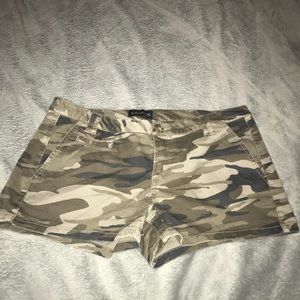 Camouflage print shorts
